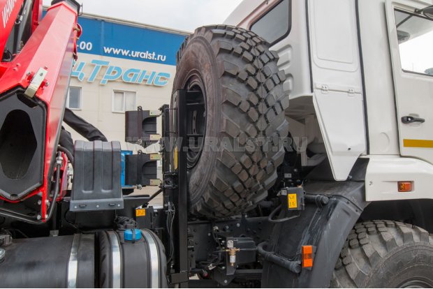Седельный тягач с КМУ ИМ 150N-04 УСТ 5453 Камаз 43118-50