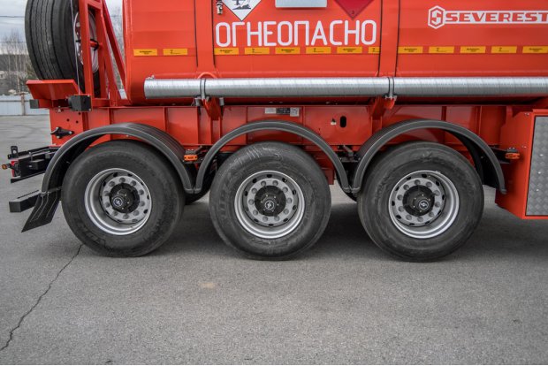 Оси полуприцепа