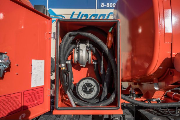 Узел выдачи топлива