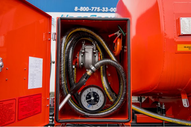 Узел выдачи топлива