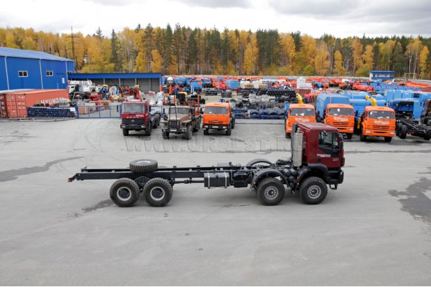 Шасси автомобиля IVECO-AMT 733950