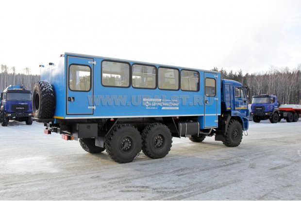 Автобус вахтовый 28+2 комфорт УСТ 5453 Камаз 43118-50