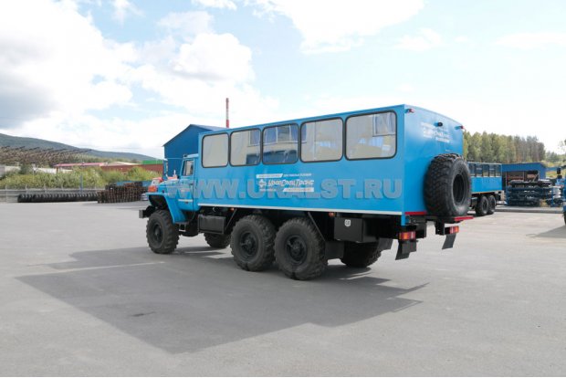 Автобус вахтовый 22 базовый УСТ 5453 Урал 4320-1151-73