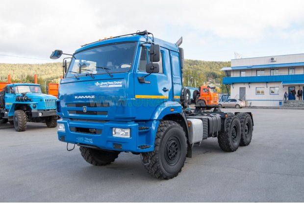 Седельный тягач Камаз 53504-6030-50 сп. место