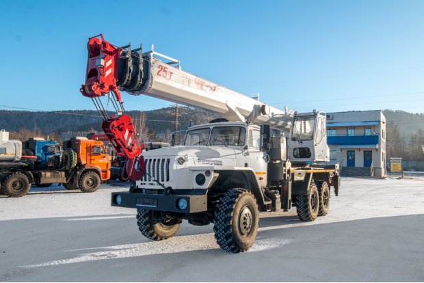 Автокран КС 55732-25-28 "Челябинец" Урал 4320-72Е5