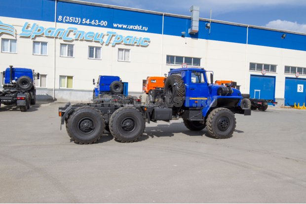 Седельный тягач Урал 44202-0312-60Е5