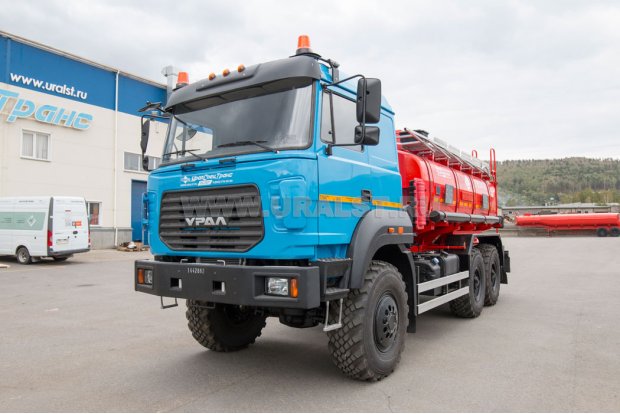 Автотопливозаправщик АТЗ-11-2 УСТ 5453 Урал 5557-4551-82 сп.м. доработка под ДОПОГ