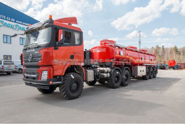Седельный тягач SHACMAN (ШАКМАН) SX42586V385 + Полуприцеп цистерна ППЦ 26-32-3Н