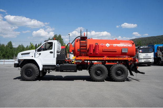 Автоцистерна АКН-10 КО УСТ 5453 Урал 4320-72Е5 NEXT