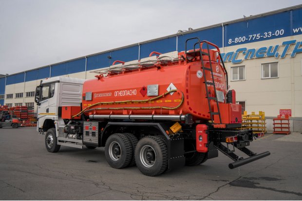 Автотопливозаправщик АТЗ-17-2 два отсека, SHACMAN (ШАКМАН) SX3258, 6х6