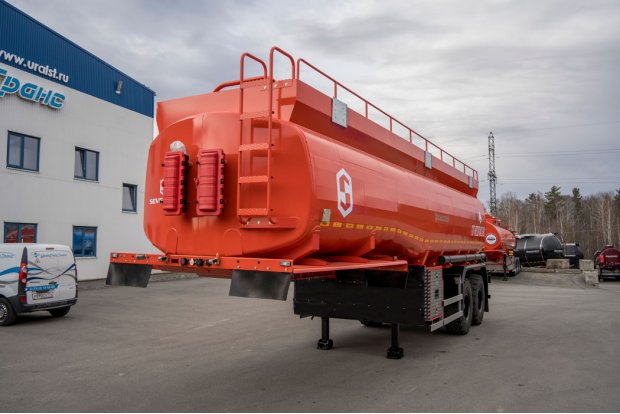 Полуприцеп цистерна для ГСМ (бензовозы) ППЦ 36-24-3 5