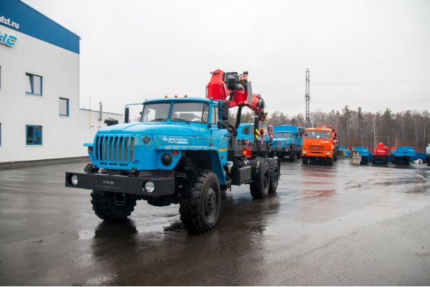 Седельный тягач с КМУ ИТ-200 (тросовый, люлька) УСТ 5453 Урал 4320-1951-60