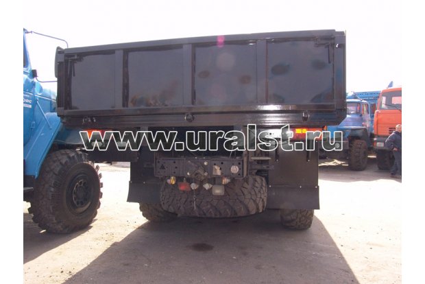 Бортовой камаз с им 150