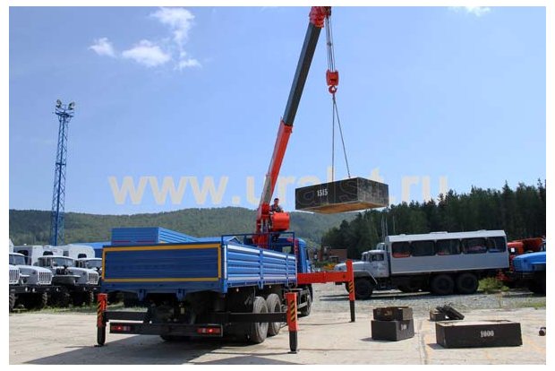 Бортовой Камаз с КМУ Kanglim KS-1256G-II