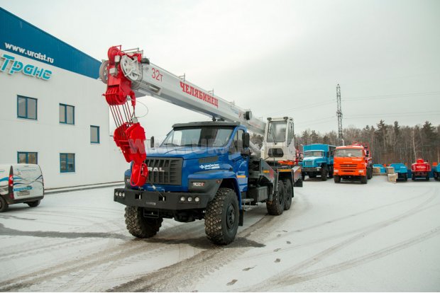 Автокран КС 55733-26 "Челябинец" Урал 4320-74Е5 NEXT