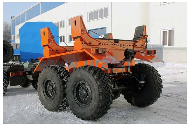 Трубоплетевозный автопоезд