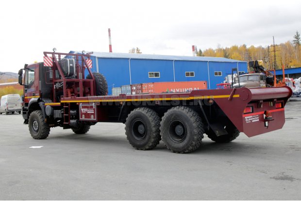 Контейнеровоз Ивеко AMT 633940 (Булитовоз) (навесное оборудование)