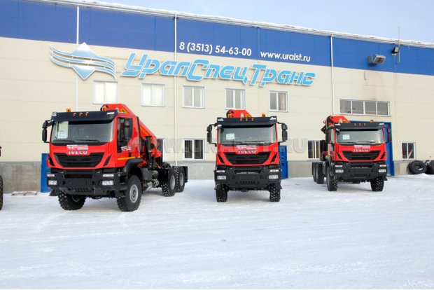 Тягачи IVECO-AMT с КМУ Palfinger PK-40002D