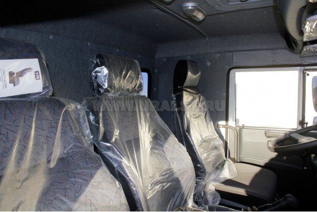Автобус вахтовый 22+2 комфорт УСТ 54535 Камаз 43118-50 сп. место