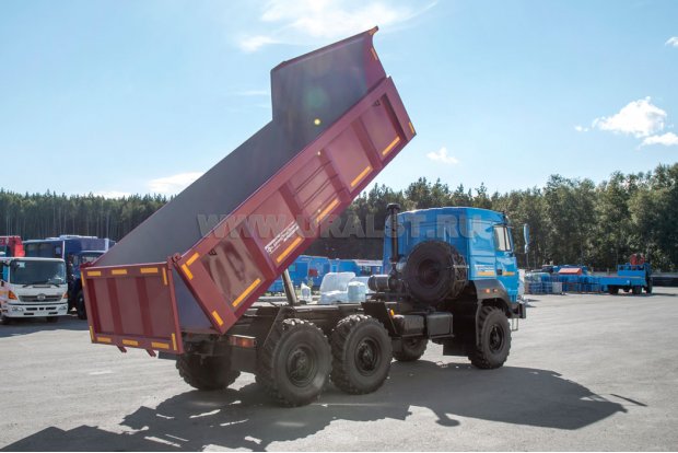 Самосвальный автомобиль 58312G Урал 55571 задняя разгрузка