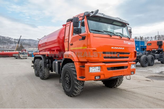 Автоцистерна вакуумная коммунальная МВ-10 КО УСТ 5453 Камаз 43118-50 сп.м.