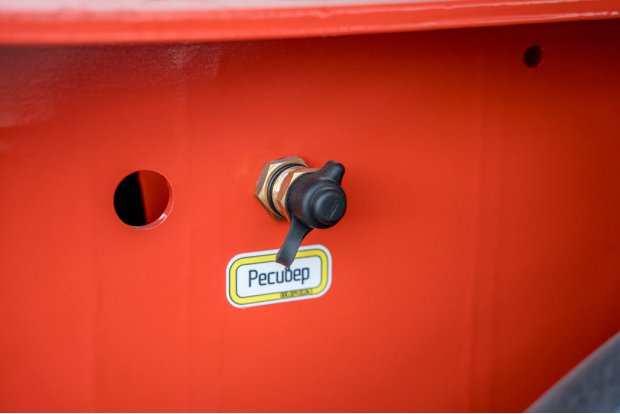 Штуцер подкачки