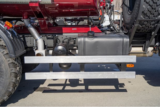 Боковая защита