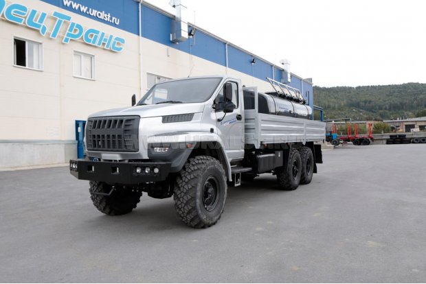 Автомобиль-контейнеровоз бортовой Урал NEXT 4320-6951-74