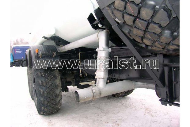 АВТОЦИСТЕРНА АЦПТ-10