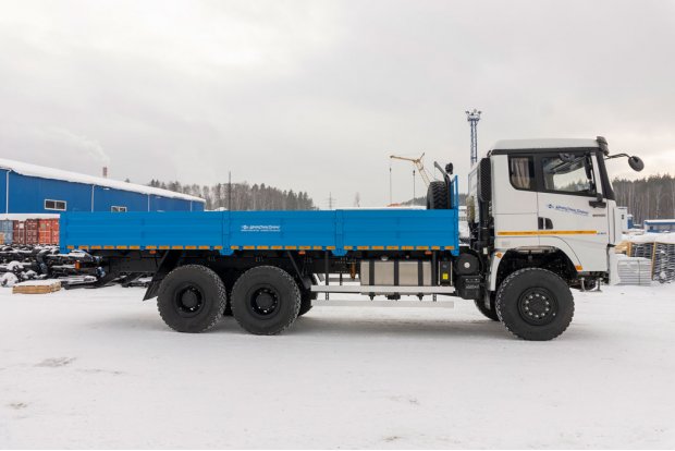 Бортовой автомобиль УСТ 5453 SHACMAN (ШАКМАН) SX32586V385 (6х6), база 4575мм