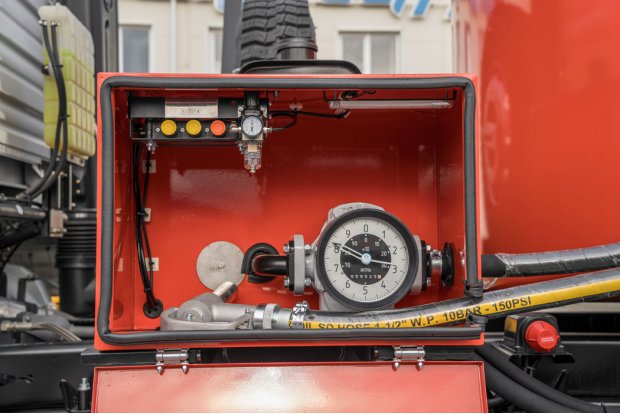 Узел выдачи топлива