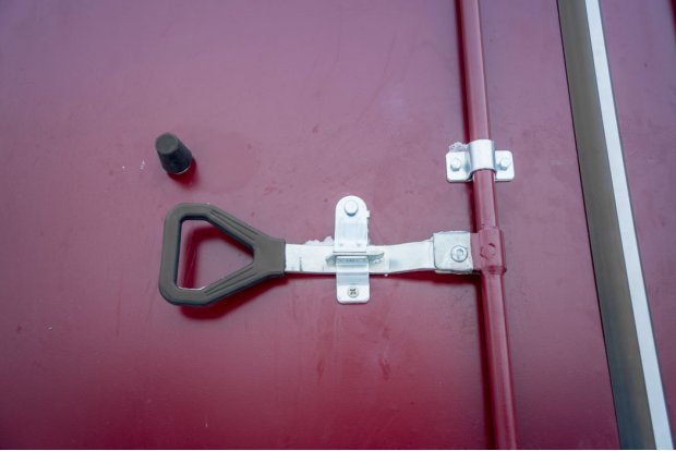 Штанговый запорный механизм