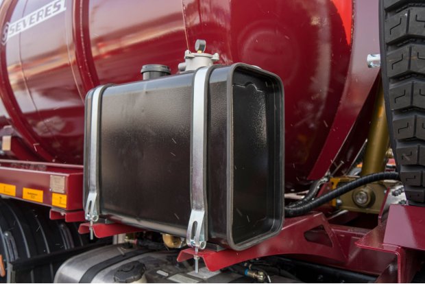 Бак гидравлической системы