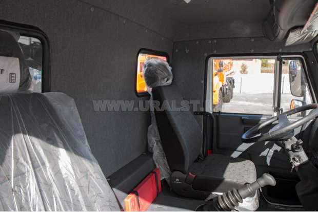 Автокран КС 45721 "Челябинец" Камаз 43118