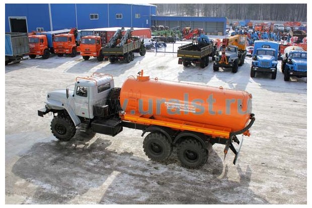 АВ-10 Урал 4320