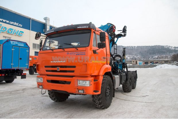 Седельный тягач с КМУ ИМ-240 УСТ 54531Т Камаз 53504-6030-50