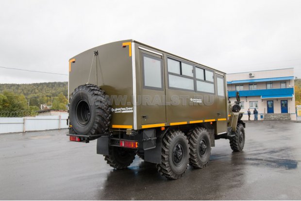 Автобус вахтовый Урал 32551-0013-61Е5
