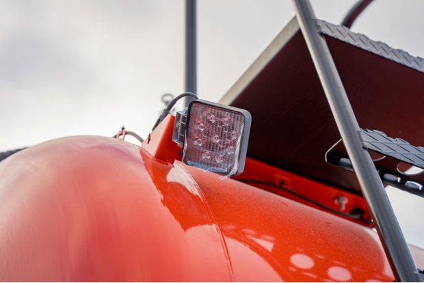 Фара-прожектор