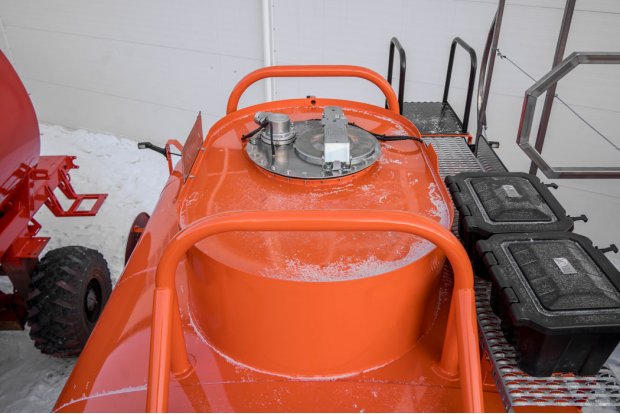 Заливная горловина