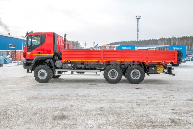 Контейнеровоз IVECO-AMT TRAKKER AT380T45W (навесное оборудование)