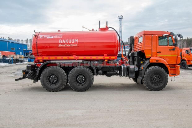 Автоцистерна вакуумная коммунальная МВ-10 КО УСТ 5453 Камаз 43118-50 сп.м.