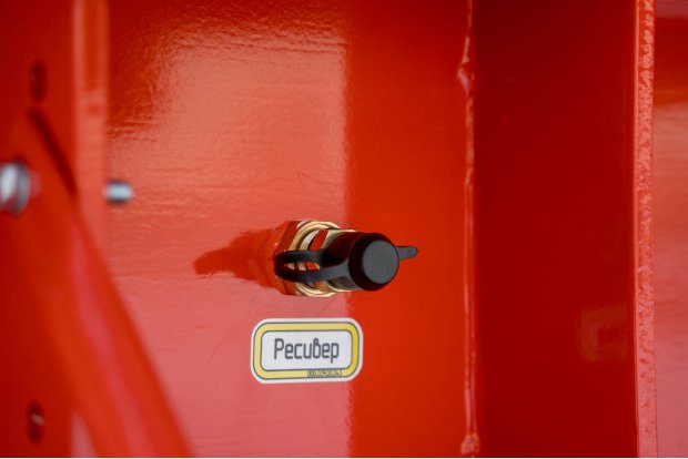 Штуцер подкачки