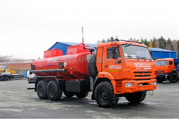 Автотопливозаправщик