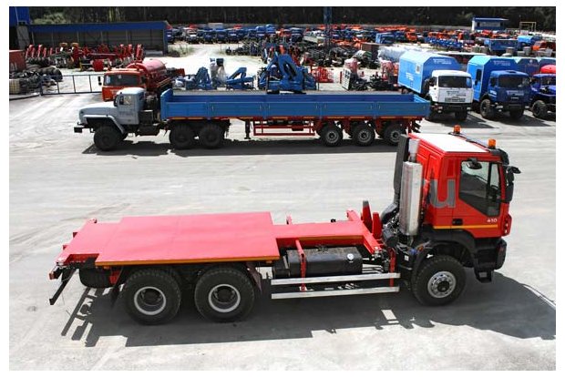 Контейнеровоз IVECO-AMT