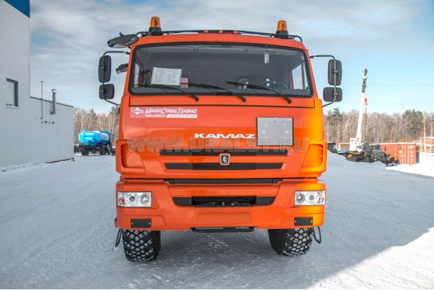 Бортовой Камаз с краном-манипулятором