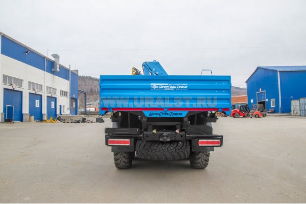 Бортовой автомобиль с КМУ ИМ-95 УСТ 54531J Камаз 43118-50