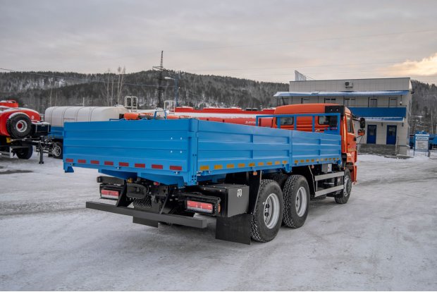 Контейнеровоз бортовой на шасси Камаз 65115 