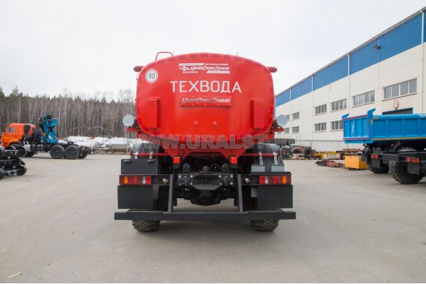 Автоцистерна для технической воды АЦВ-10Н УСТ 5453 Урал 4320-1951-60 насос