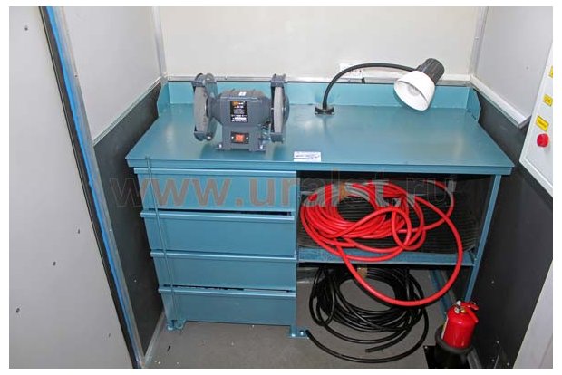 Автофургон с КМУ