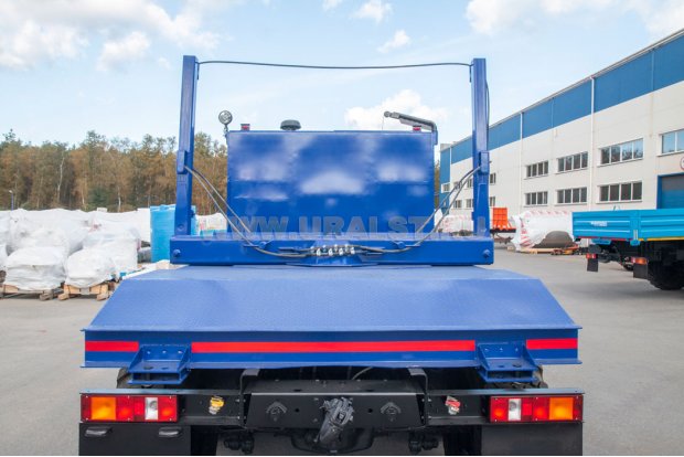 Лесовоз УСТ 5453 Урал М 5557-80Е5 сп.м